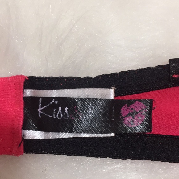 🌹Kiss & Tell Intimates  Strapless Bra - Picture 9 of 11